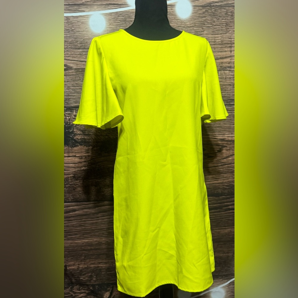 Yellow dress
